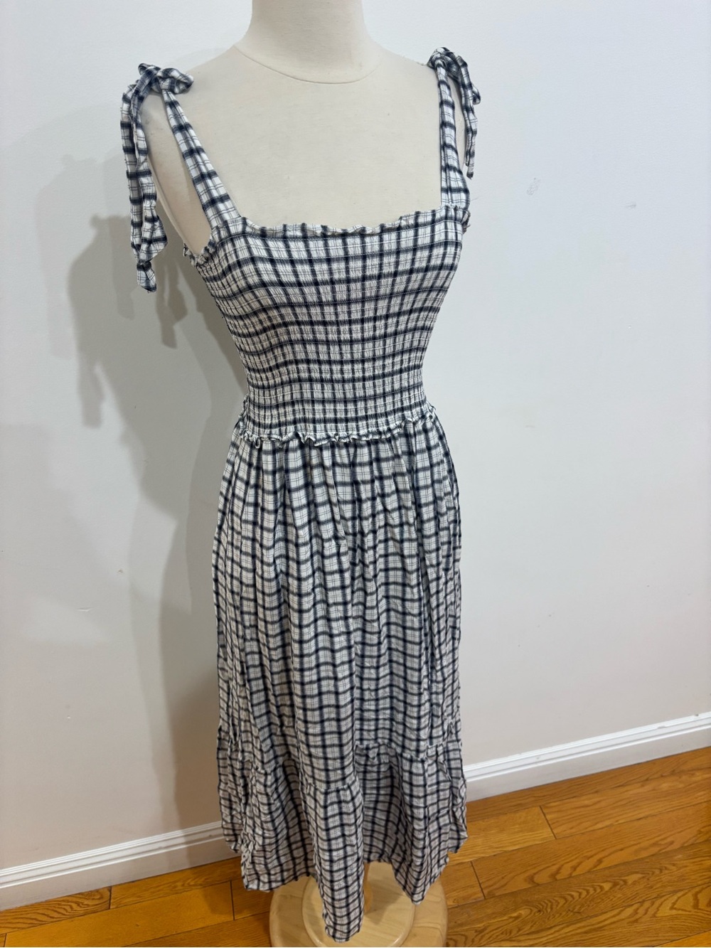 Ripe Phoebe Smocked Dress, Size: M - Picture 11 of 12